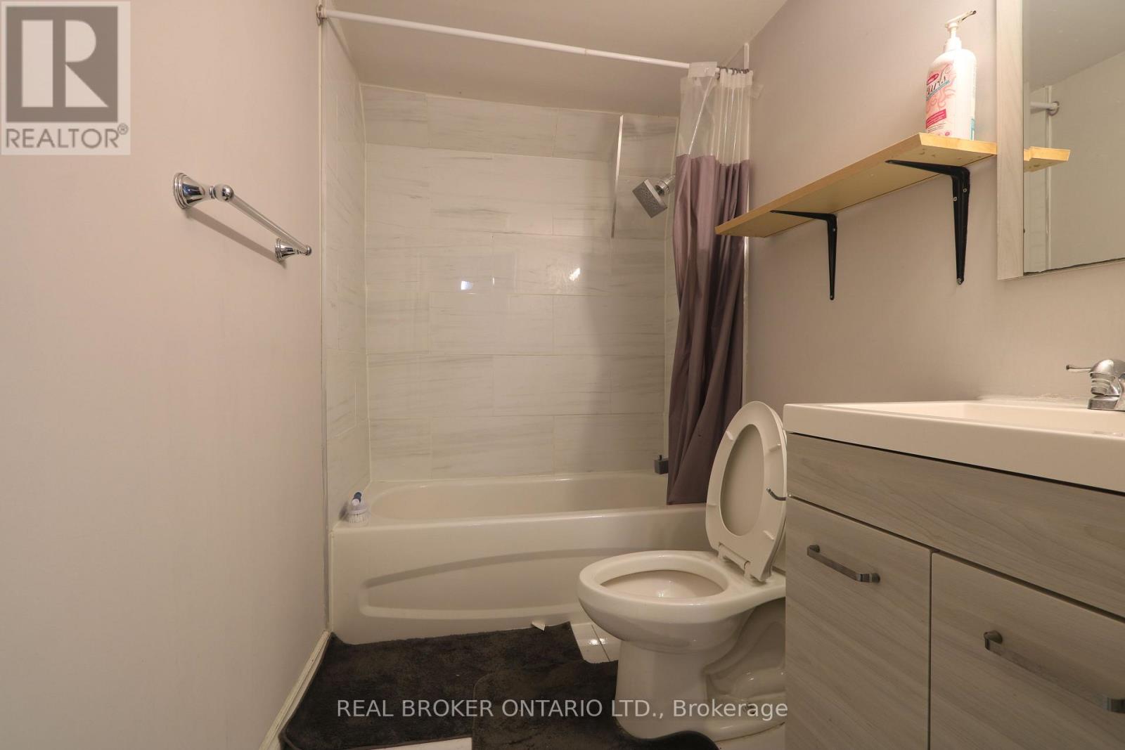 4424 Ellis Street, Niagara Falls, Ontario  L2E 1H4 - Photo 15 - X13755356