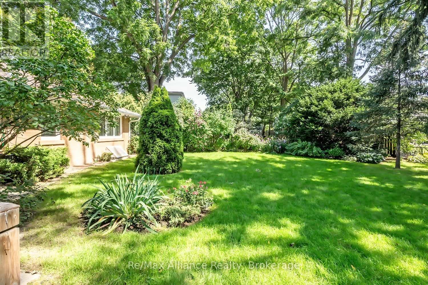 410 The Kingsway, Toronto, Ontario  M9A 3V9 - Photo 45 - W13755900