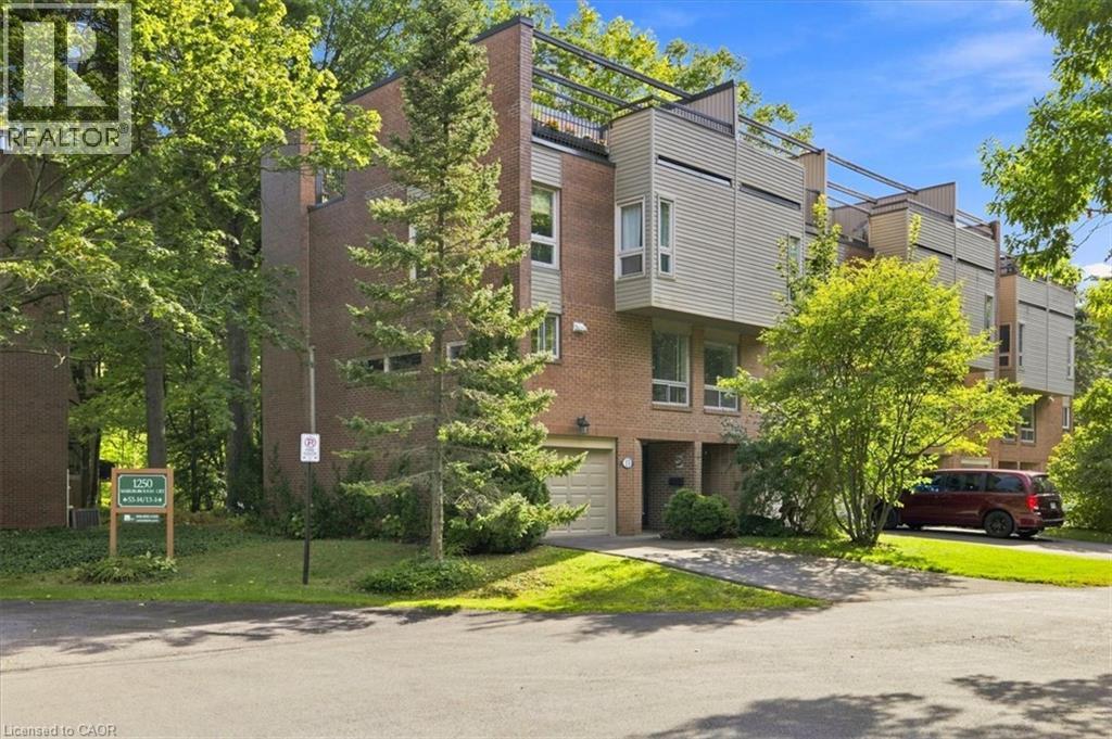 1250 Marlborough Court Unit# 13, Oakville, Ontario L6H 2W7 - Photo 2 - 40859502