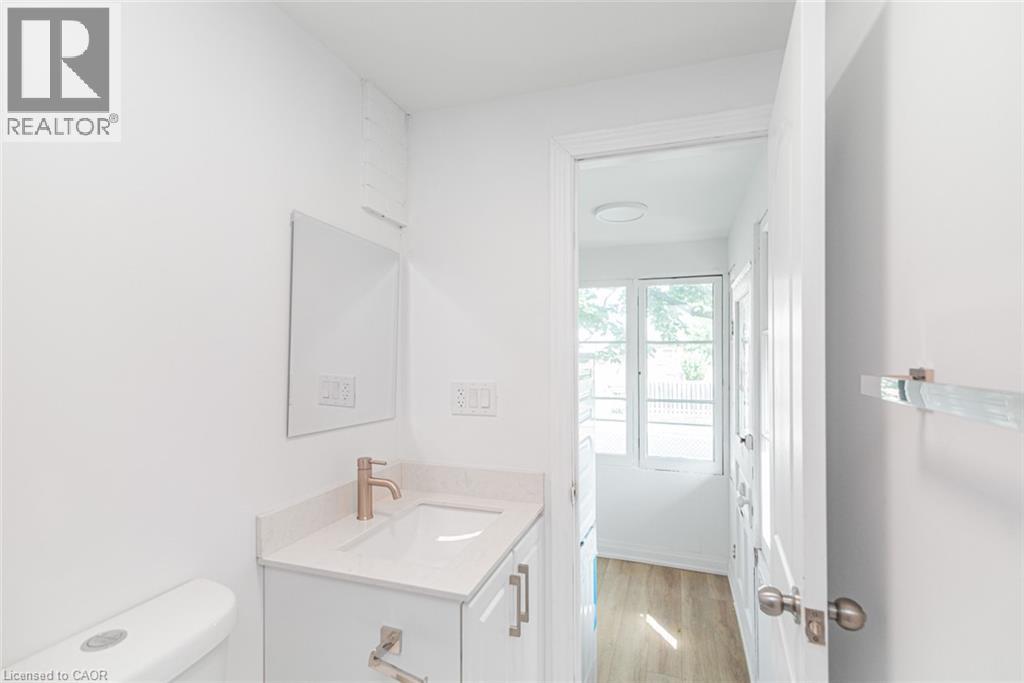 90 Belview Avenue, Hamilton, Ontario  L8L 7K8 - Photo 11 - 40860303