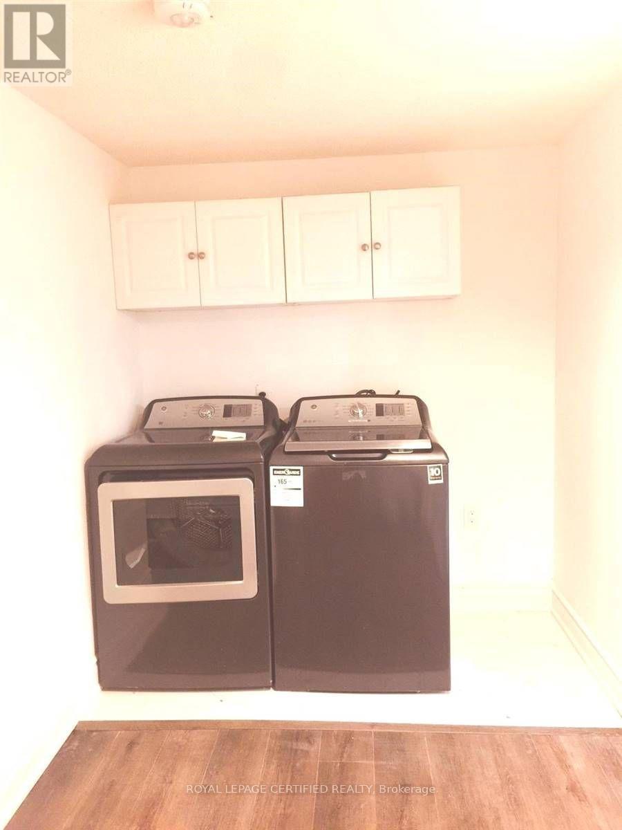 Basement - 2528 Symington Court, Mississauga, Ontario  L5N 4L4 - Photo 7 - W13750032