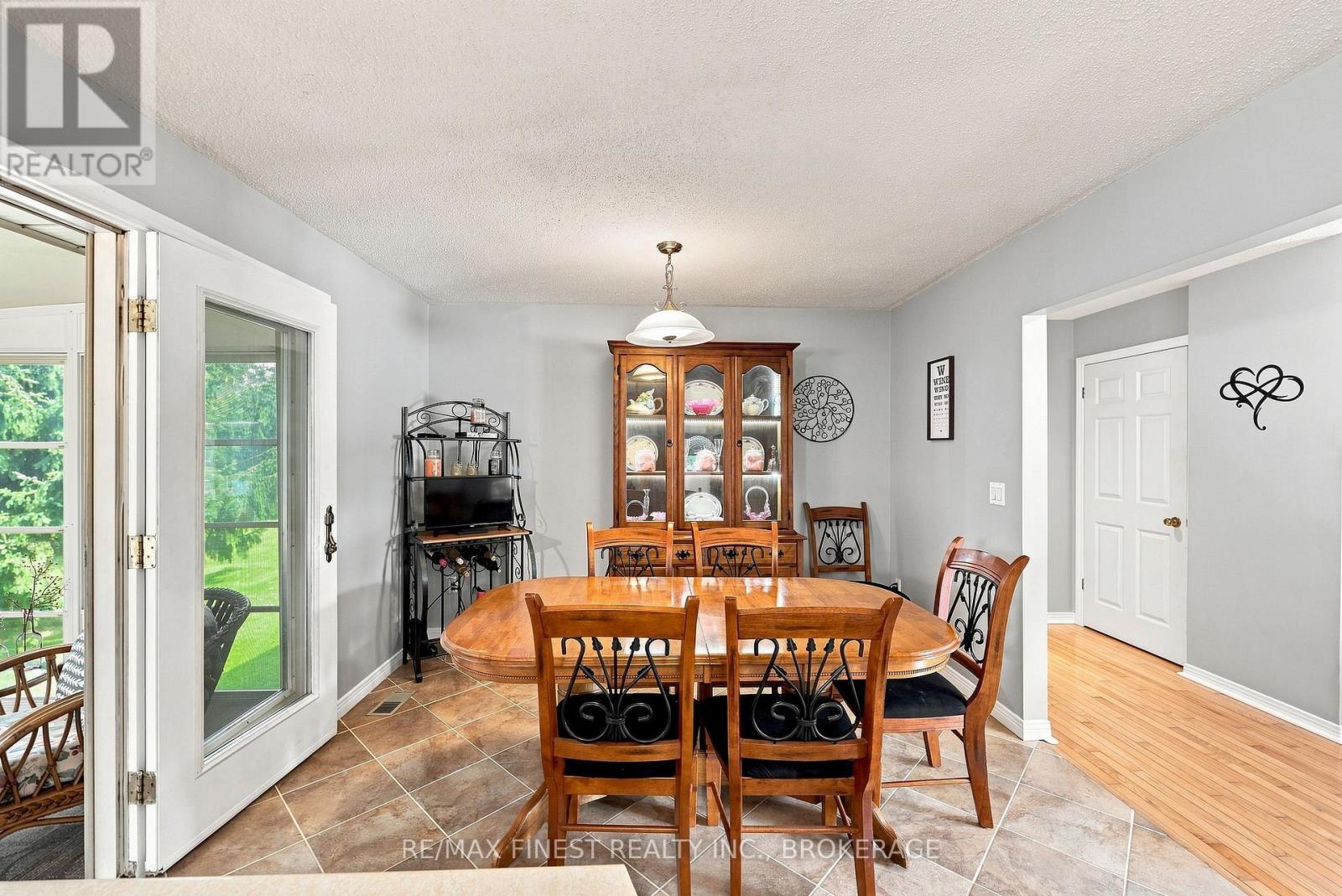 995 Bridge Street W, Greater Napanee, Ontario  K7R 3L1 - Photo 11 - X13759934
