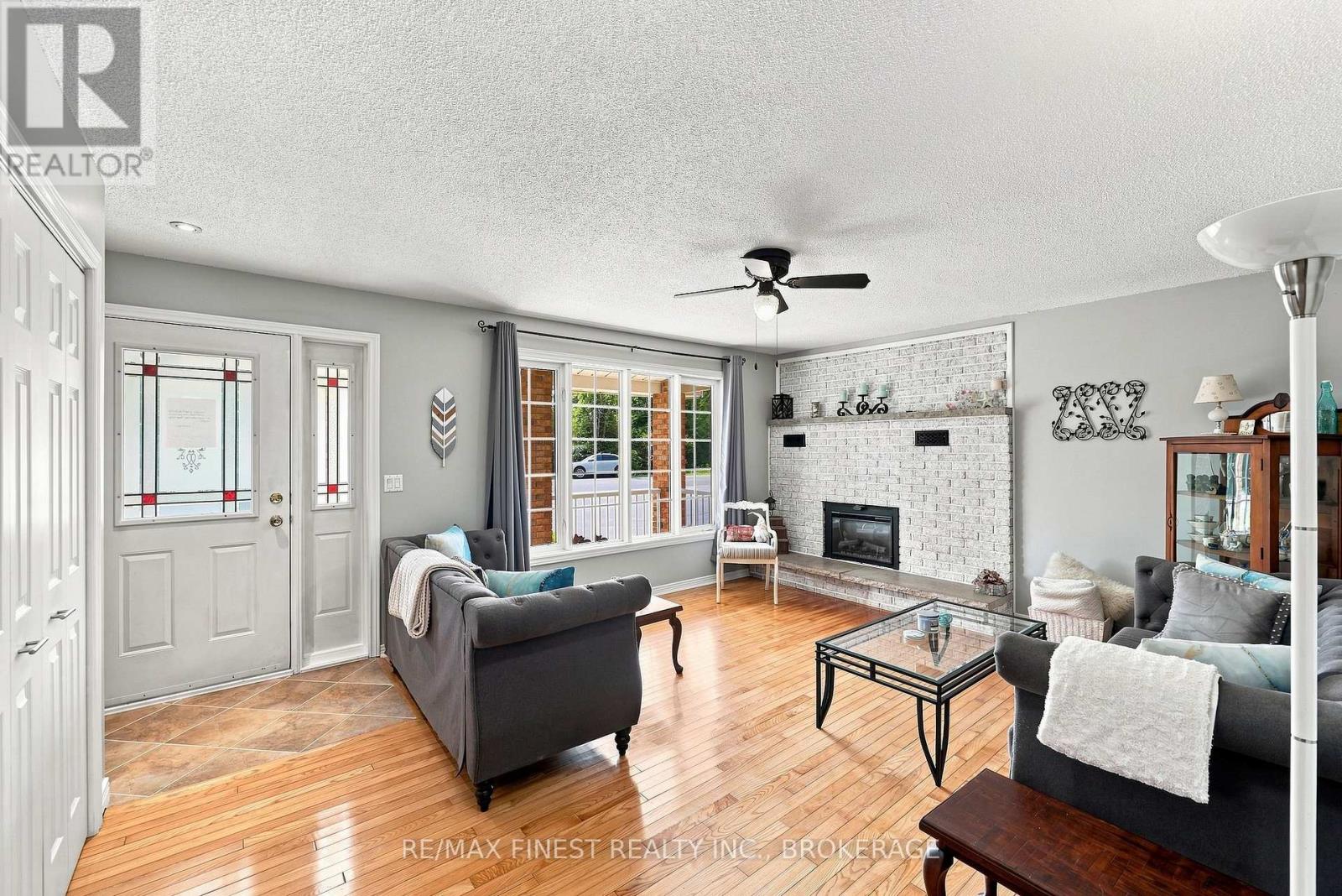 995 Bridge Street W, Greater Napanee, Ontario K7R 3L1 - Photo 6 - X13759934