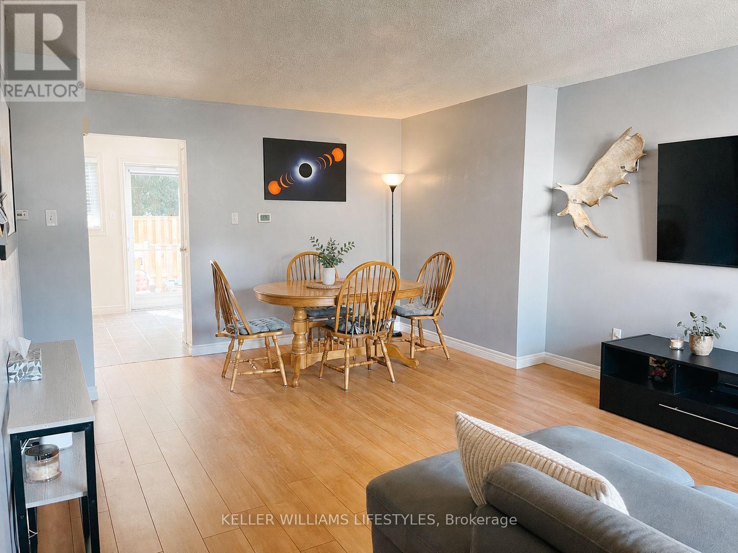 46 - 700 Exeter Road, London South, Ontario N6E 1L2 - Photo 2 - X13759974