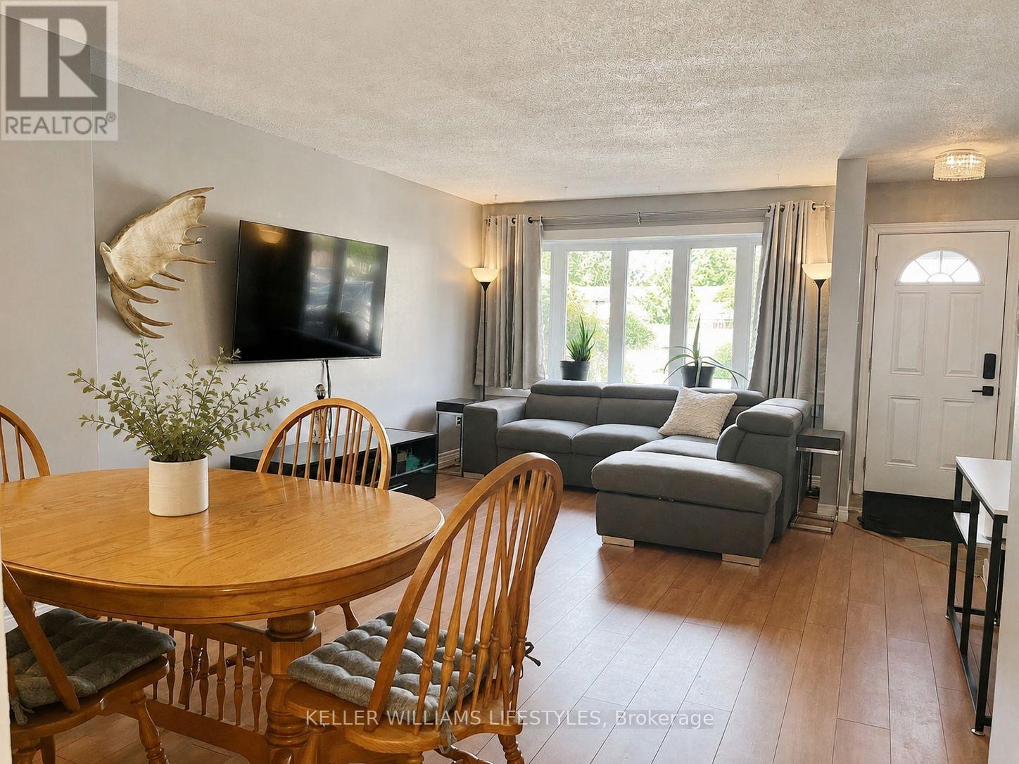 46 - 700 Exeter Road, London South, Ontario N6E 1L2 - Photo 3 - X13759974