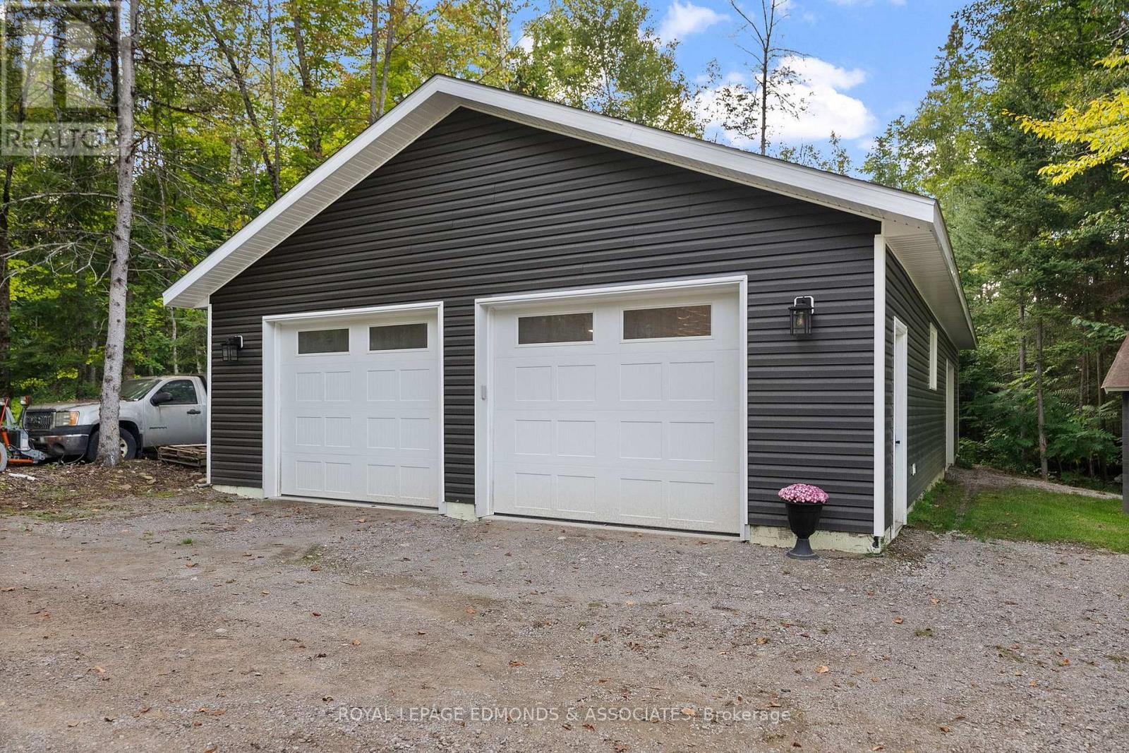106 Whites Beach Trail, Whitewater Region, Ontario  K0J 2L0 - Photo 30 - X13760020