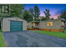 14 SADDLE AVENUE, Rideau Lakes, Ontario