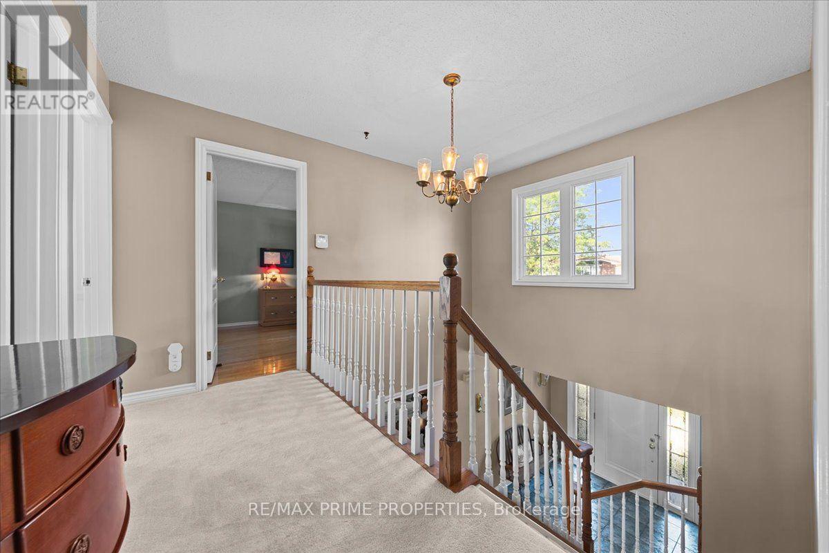 1020 Driftwood Crescent, Ottawa, Ontario  K1C 2P1 - Photo 28 - X13760018
