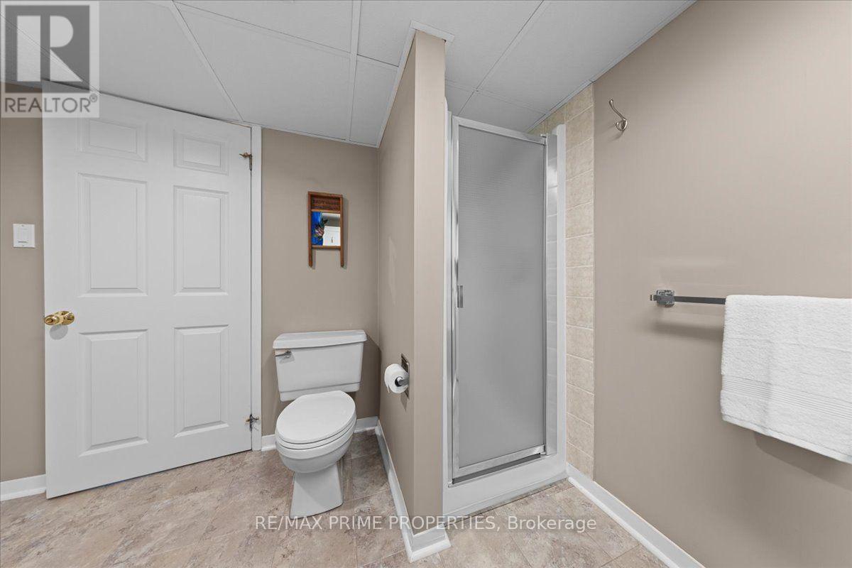 1020 Driftwood Crescent, Ottawa, Ontario  K1C 2P1 - Photo 40 - X13760018