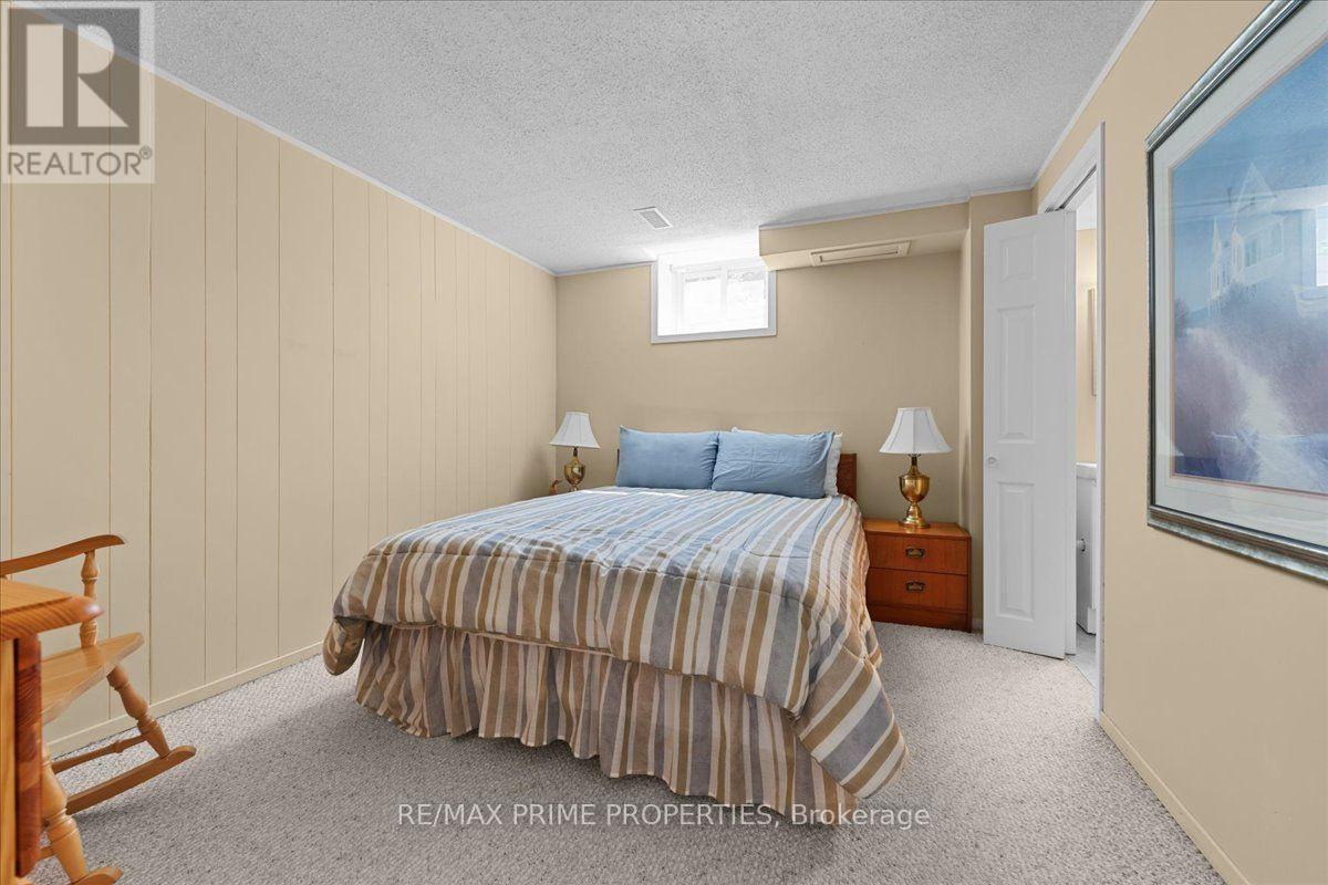 1020 Driftwood Crescent, Ottawa, Ontario  K1C 2P1 - Photo 43 - X13760018