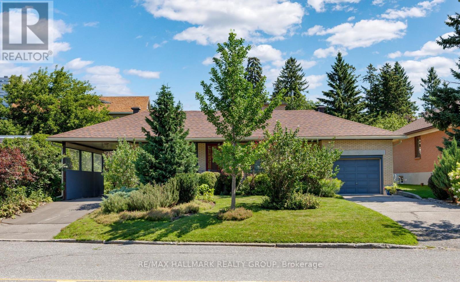 811 IROQUOIS ROAD, Ottawa, Ontario