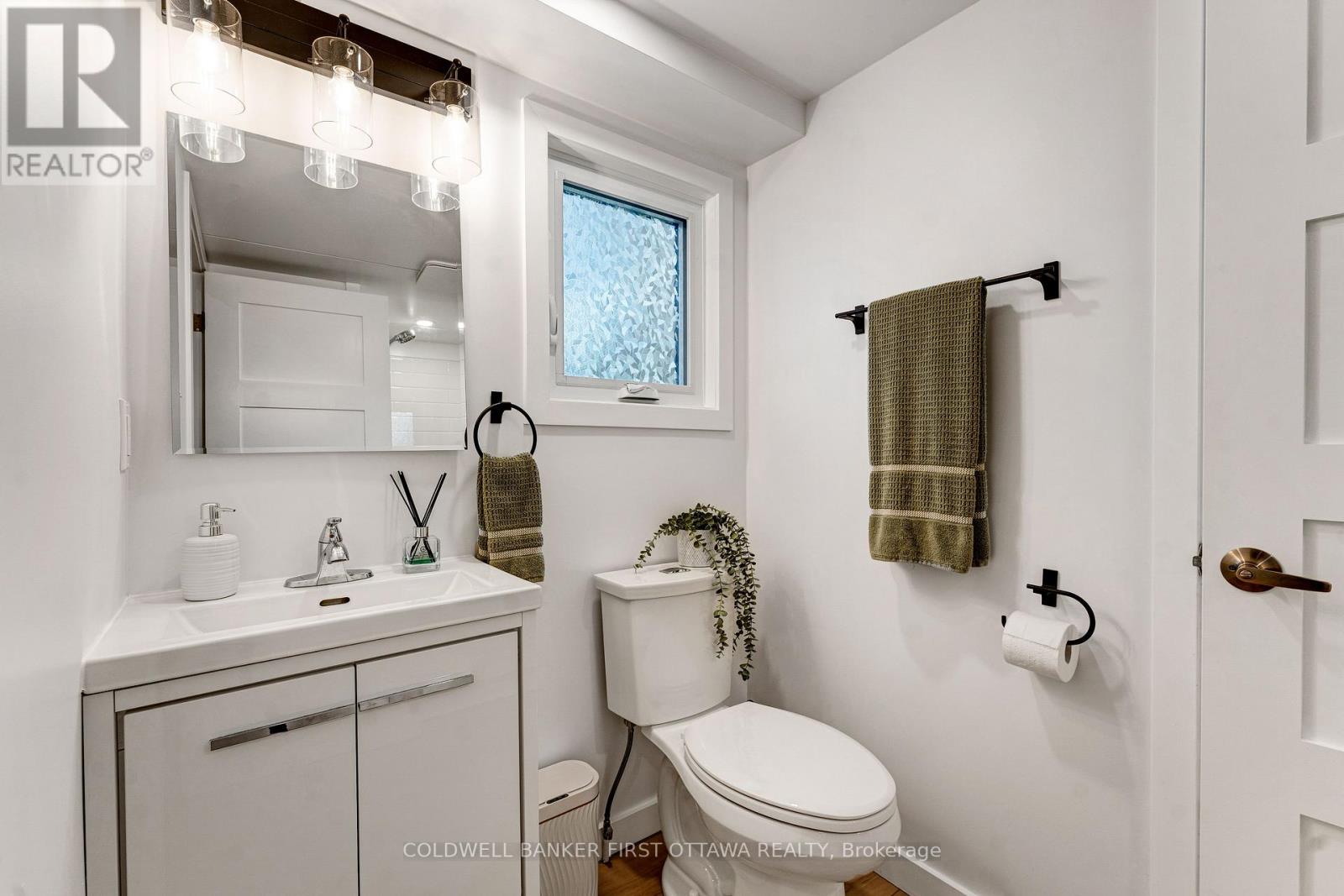 194 Tay Ridge Drive, Tay Valley, Ontario  K7H 3C6 - Photo 21 - X13760092