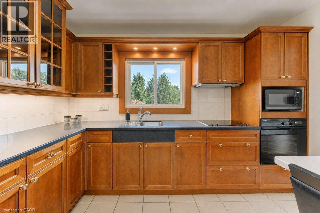 238 Mcgarry Drive, Kitchener, Ontario  N2N 1H9 - Photo 9 - 40859307