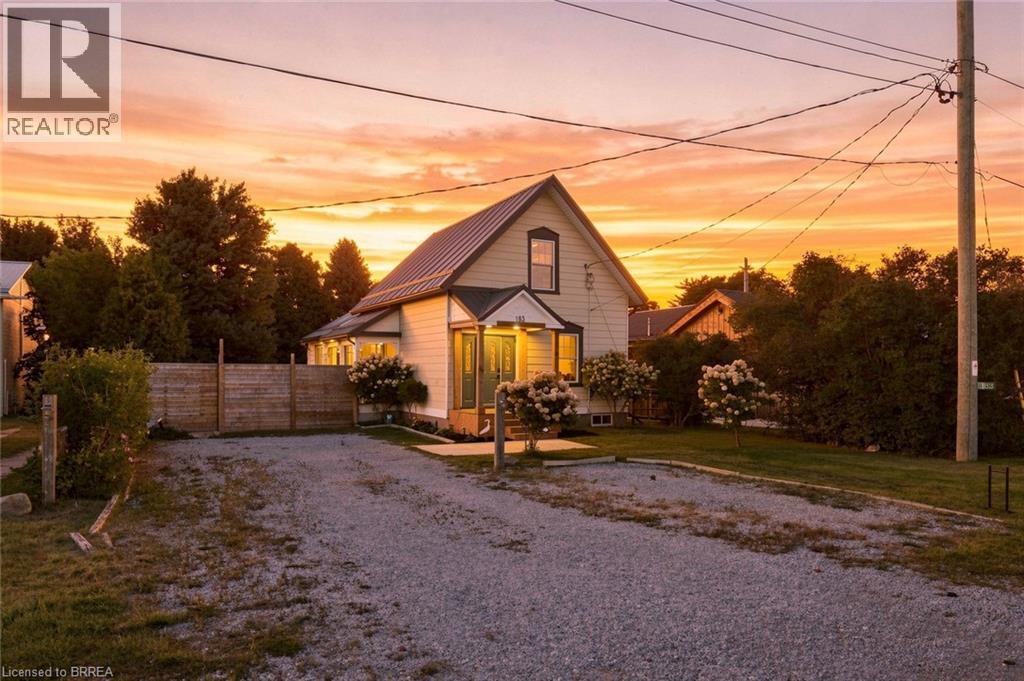 183 Dalton Road, Delhi, Ontario  N4B 1B4 - Photo 2 - 40860984