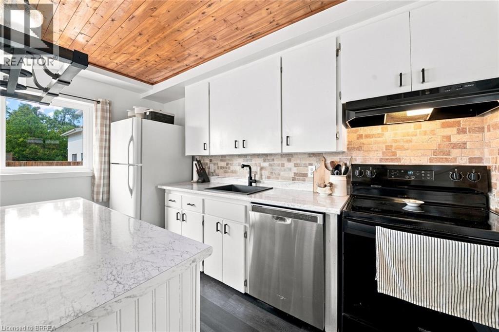 183 Dalton Road, Delhi, Ontario  N4B 1B4 - Photo 21 - 40860984