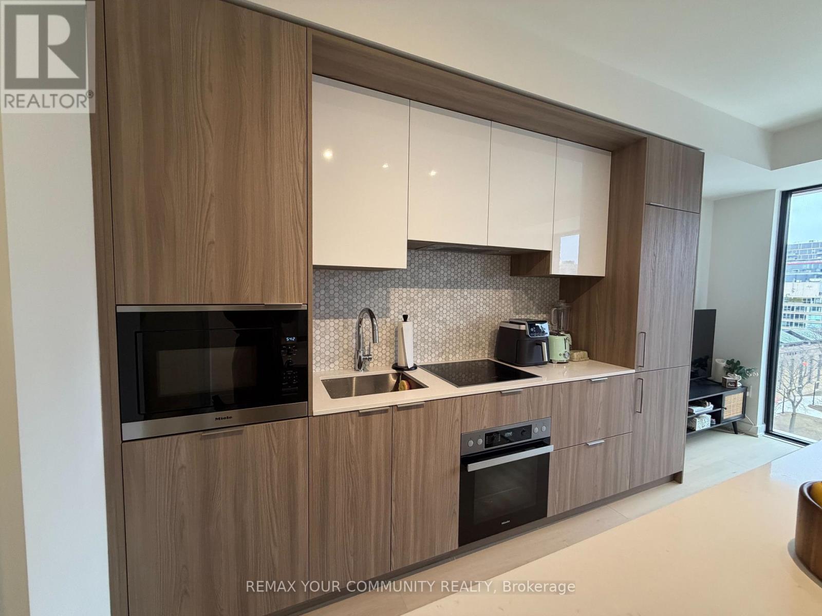 804 - 123 Portland Street, Toronto, Ontario  M5V 0V9 - Photo 10 - C13760002
