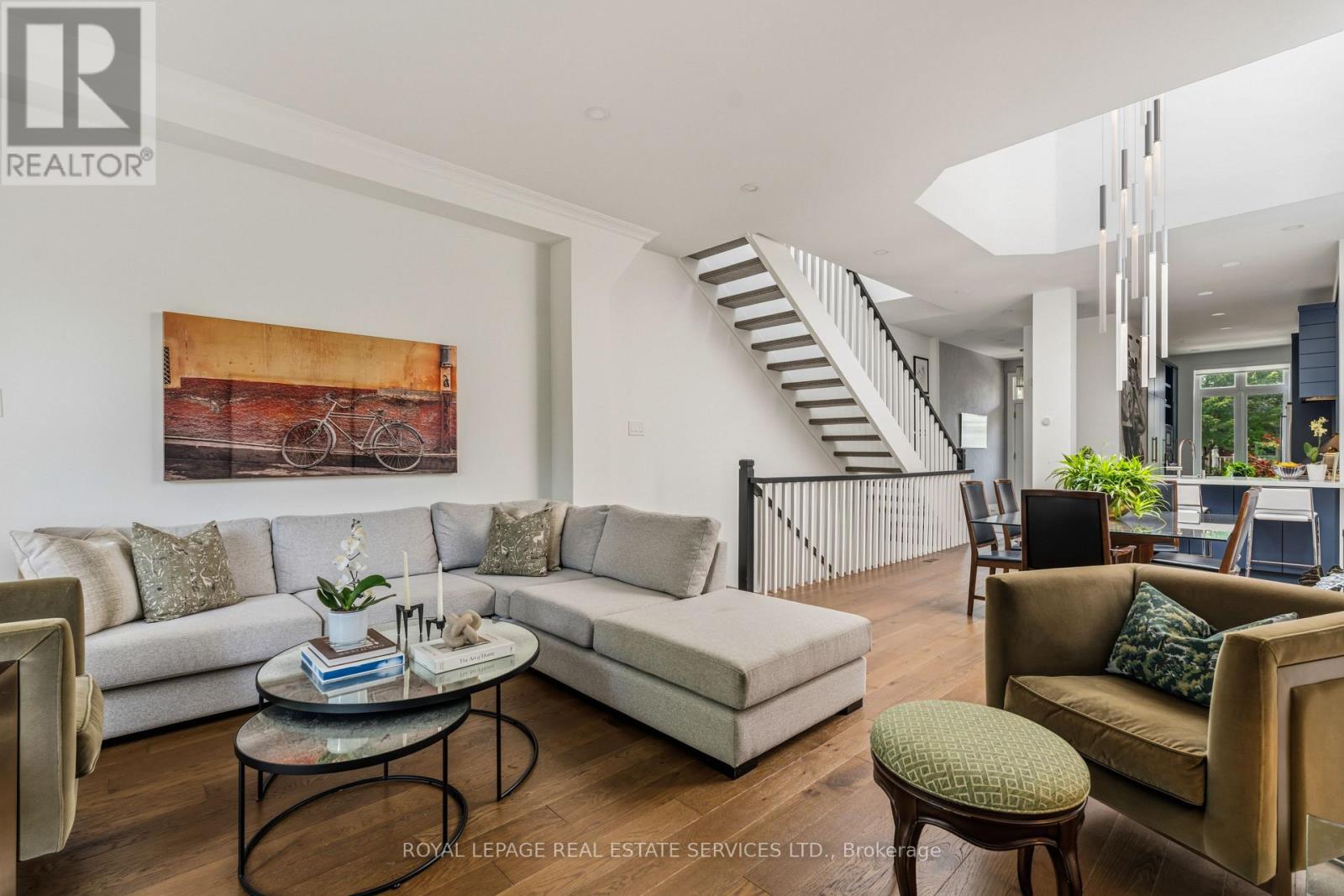 7 Bowman Street, Toronto, Ontario M4X 1V1 - Photo 12 - C13760076
