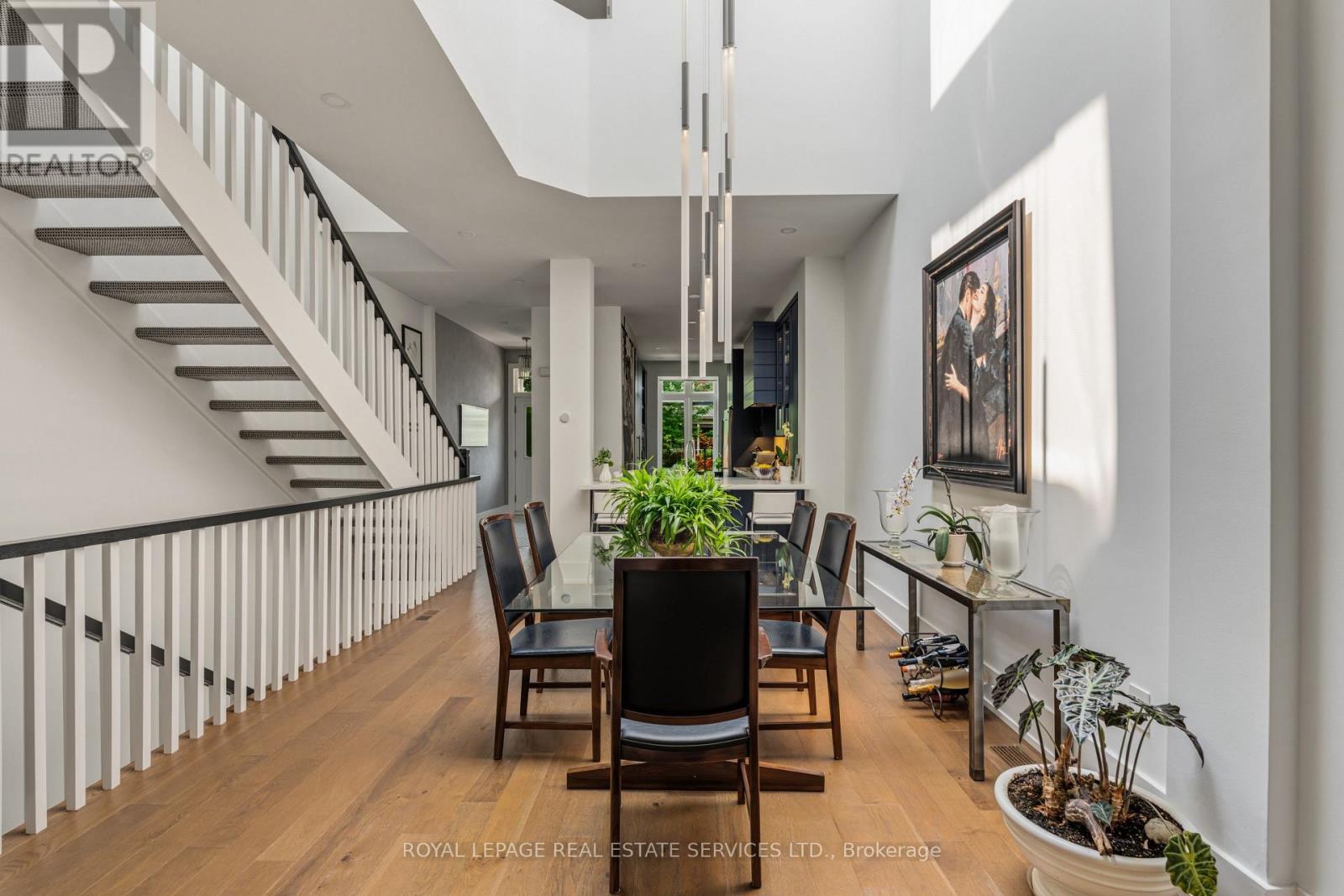 7 Bowman Street, Toronto, Ontario M4X 1V1 - Photo 13 - C13760076