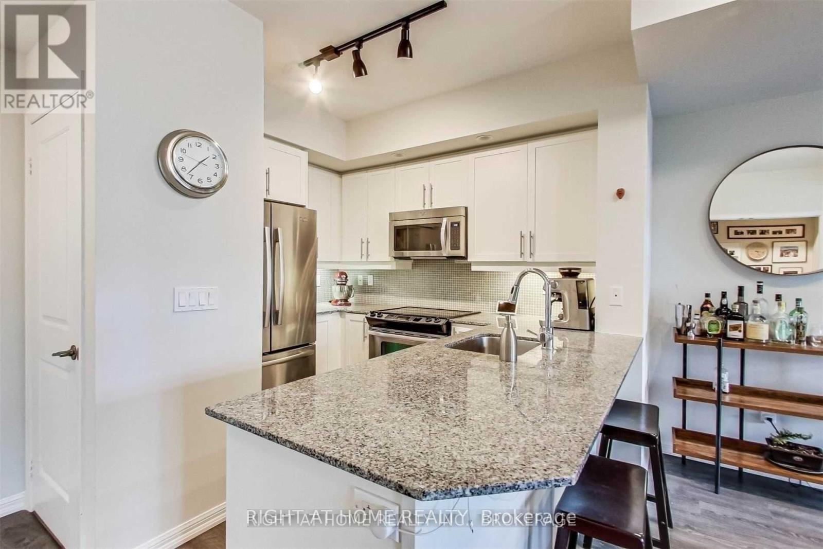 2401 - 75 East Liberty Street, Toronto, Ontario M6K 0A2 - Photo 9 - C13760162