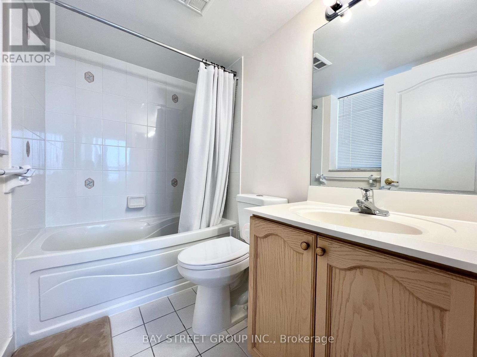 1102 - 3088 Kennedy Road, Toronto, Ontario  M1V 5M4 - Photo 21 - E13760064