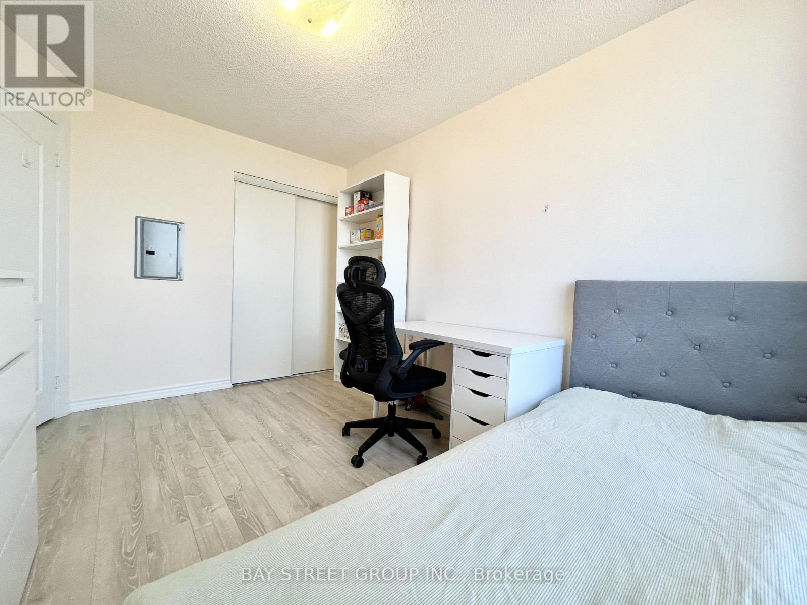 1102 - 3088 Kennedy Road, Toronto, Ontario  M1V 5M4 - Photo 24 - E13760064