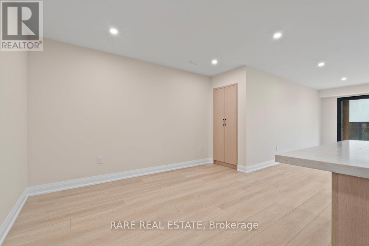 1 - 191 Gledhill Avenue, Toronto, Ontario  M4C 5K9 - Photo 11 - E13760134