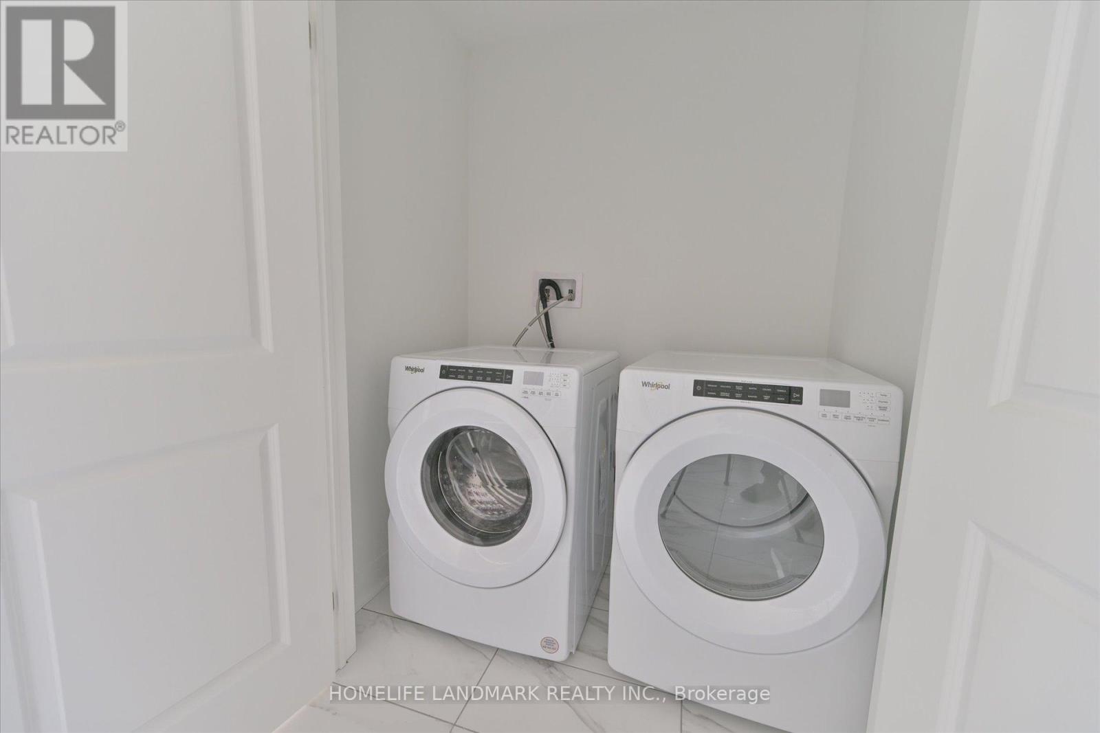 34 Carole Bell Way, Markham (Berczy), Ontario  L6E 0W2 - Photo 24 - N13759928