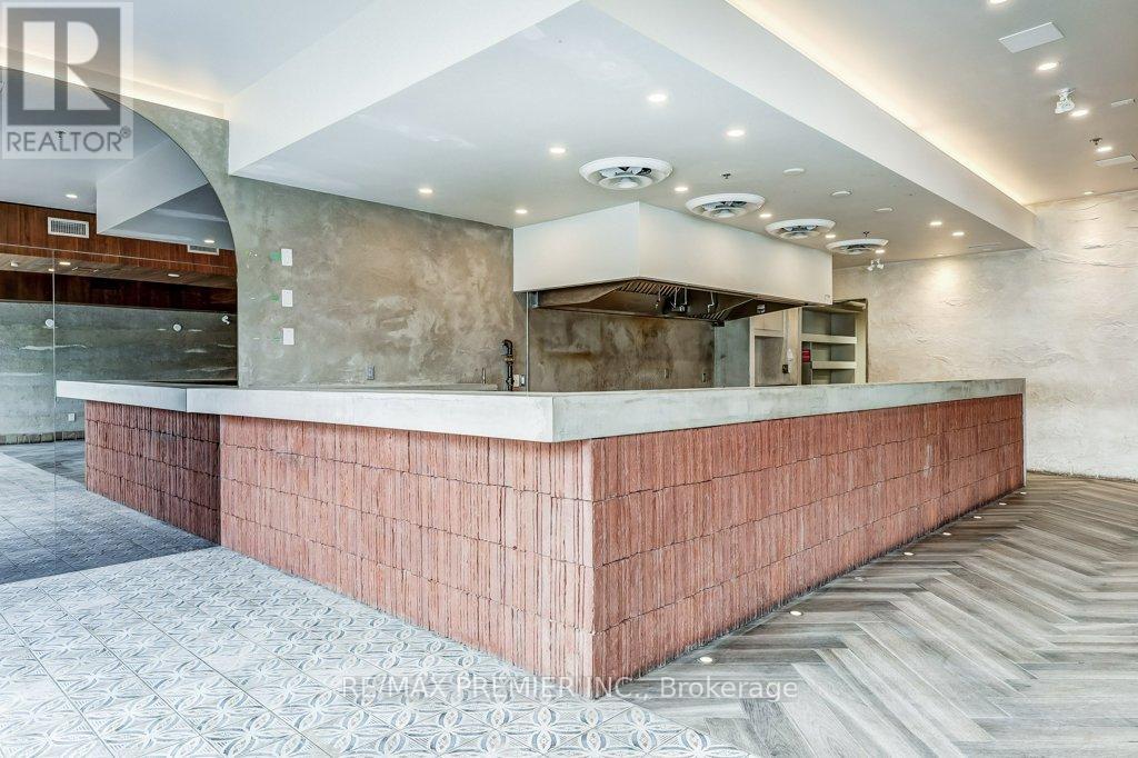 Al 1 & 2 - 140 Woodbridge Avenue, Vaughan, Ontario  L4L 4K9 - Photo 4 - N13759984
