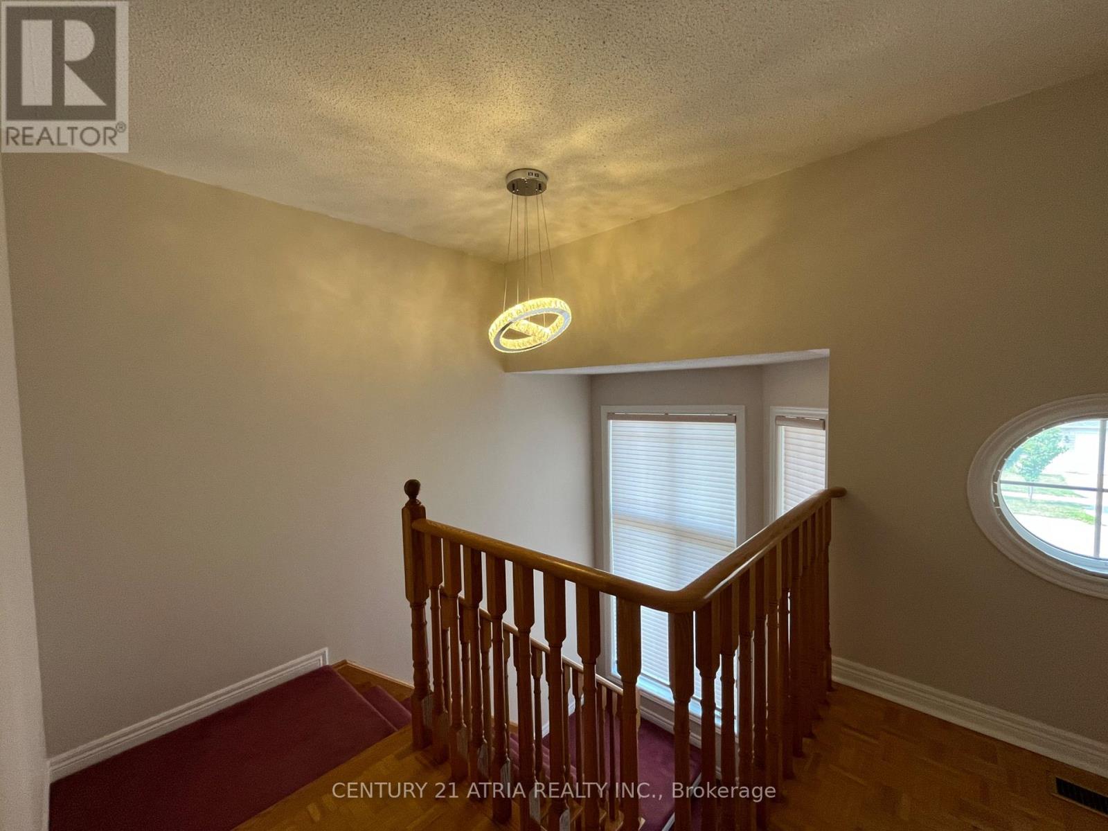 69 Loredana Court, Richmond Hill (Langstaff), Ontario  L4C 0P2 - Photo 13 - N13760046