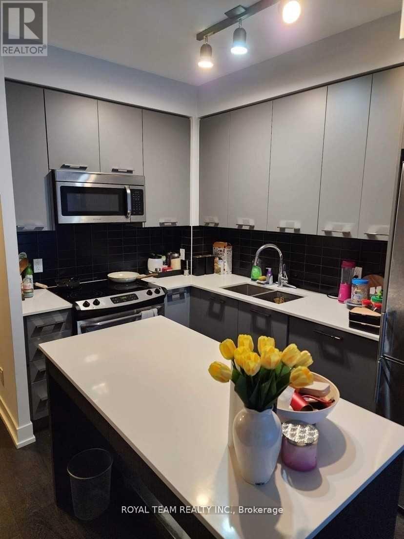 536 - 9471 Yonge Street, Richmond Hill (South Richvale), Ontario  L4C 1V4 - Photo 5 - N13760098