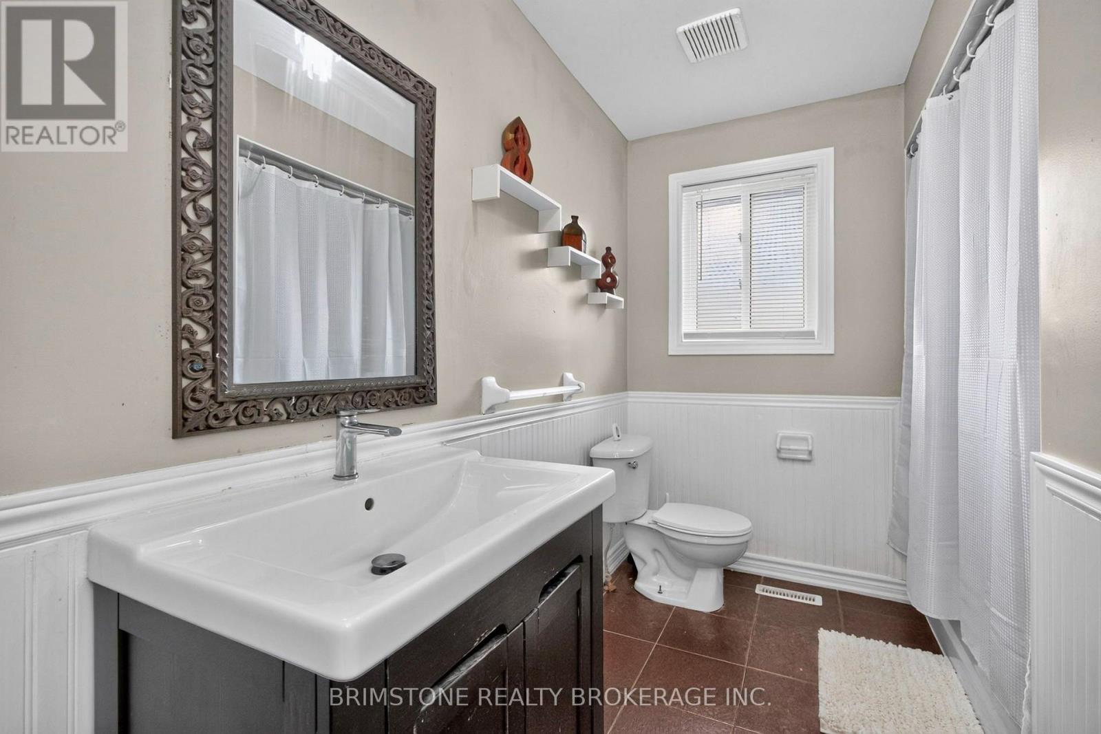 24 Stoneybrook Crescent, Barrie, Ontario  L4N 0A6 - Photo 24 - S13759976