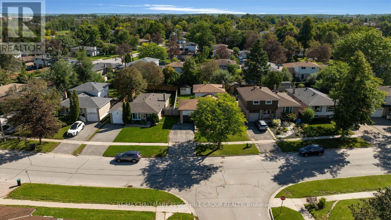46 College Crescent, Barrie, Ontario  L4M 2W3 - Photo 13 - S13760078