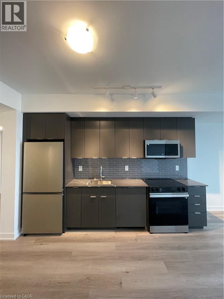 2069 Lakeshore Road Unit# 706, Burlington, Ontario  L7R 1E2 - Photo 15 - 40861376