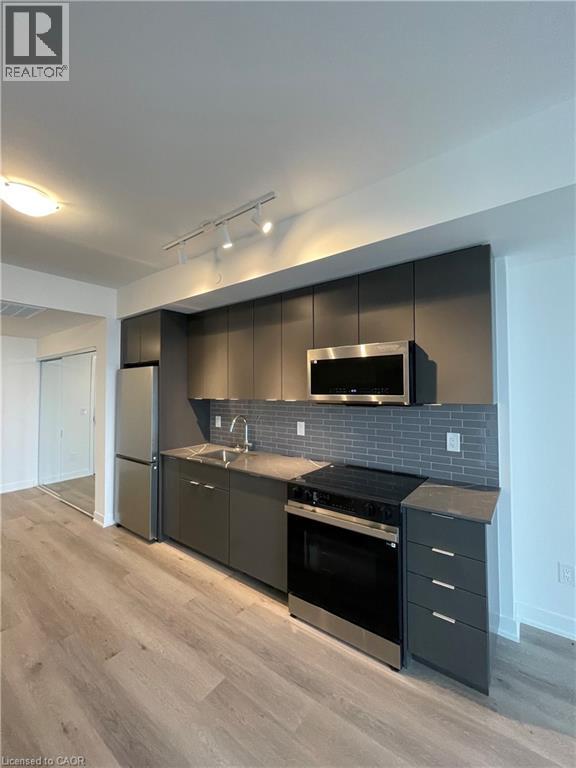 2069 Lakeshore Road Unit# 706, Burlington, Ontario  L7R 1E2 - Photo 16 - 40861376