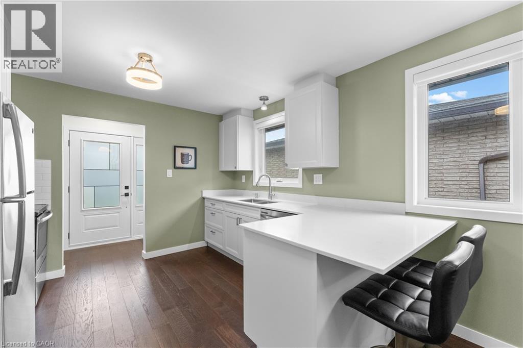 142 Marcella Crescent, Hamilton, Ontario  L8K 6G3 - Photo 8 - 40861071