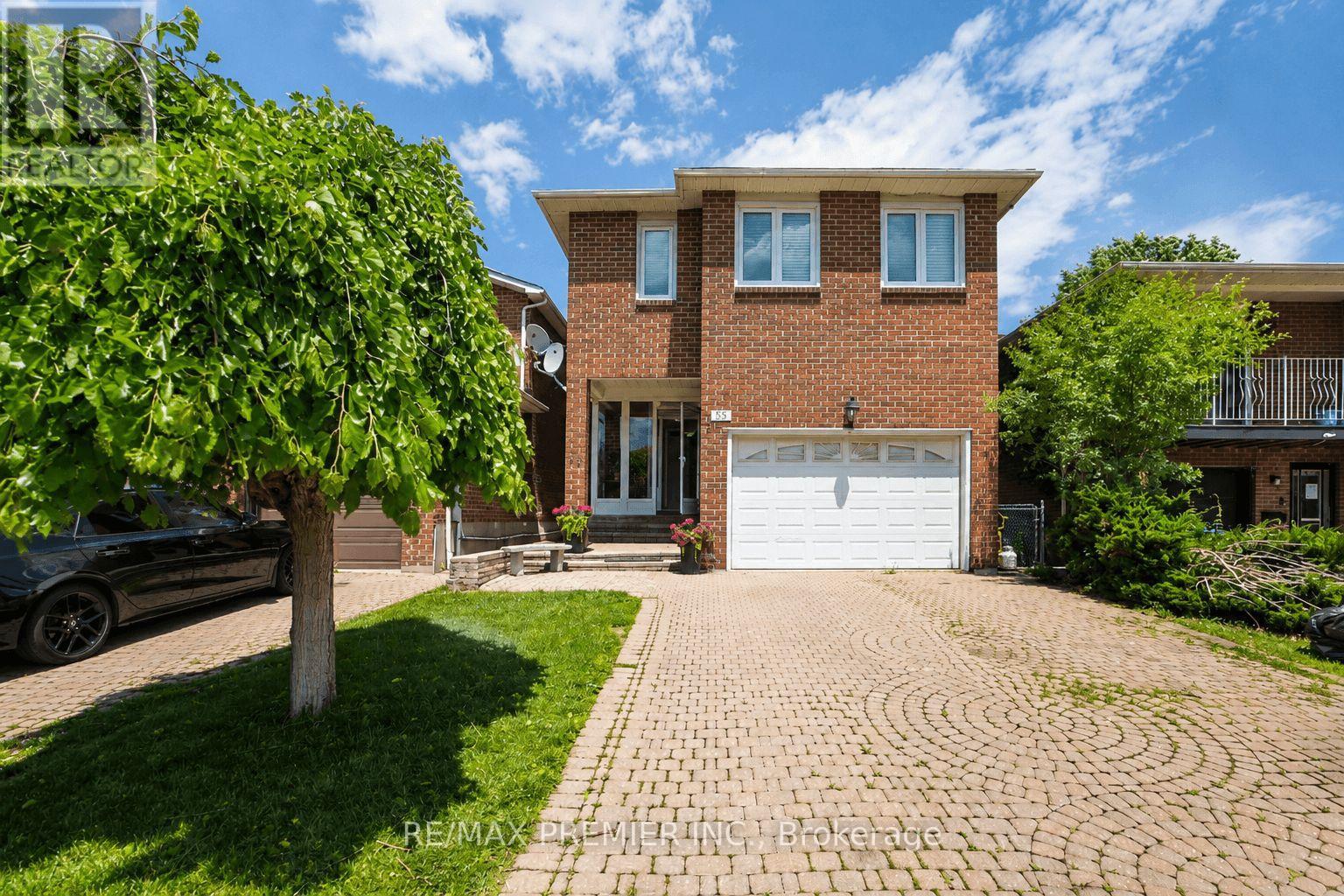 55 DEERPARK CRESCENT, Brampton, Ontario