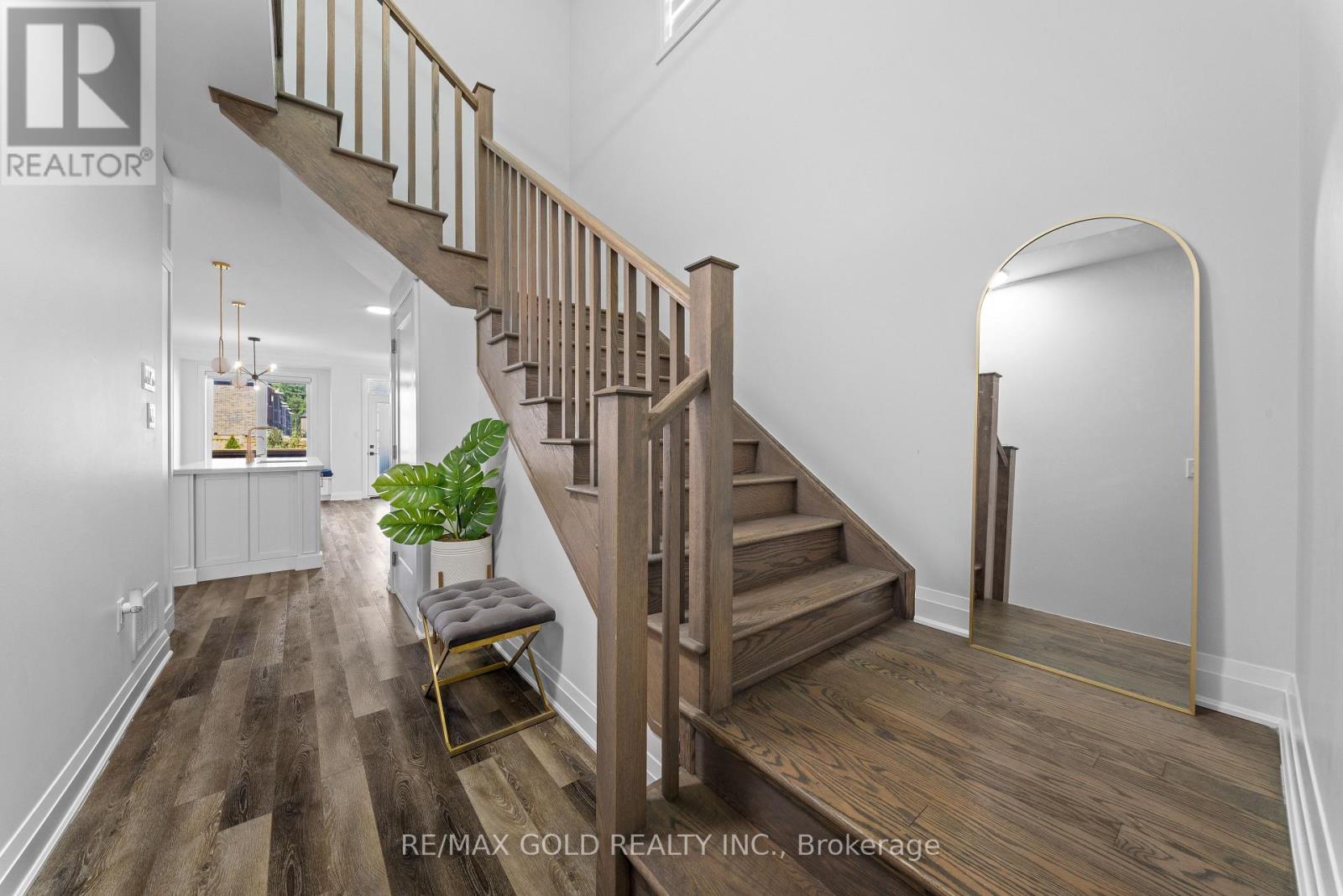 15 Speckled Alder Street, Caledon, Ontario  L7C 4J1 - Photo 2 - W13759952