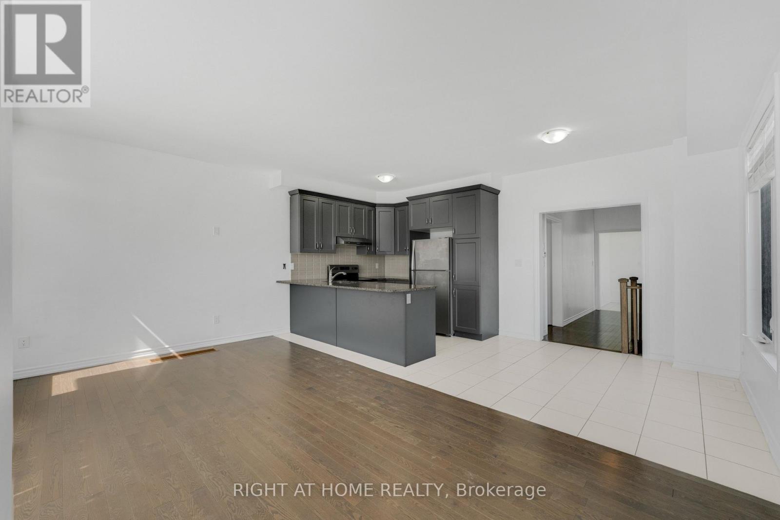 6 Savino Drive, Brampton, Ontario L6Z 0J5 - Photo 7 - W13759960