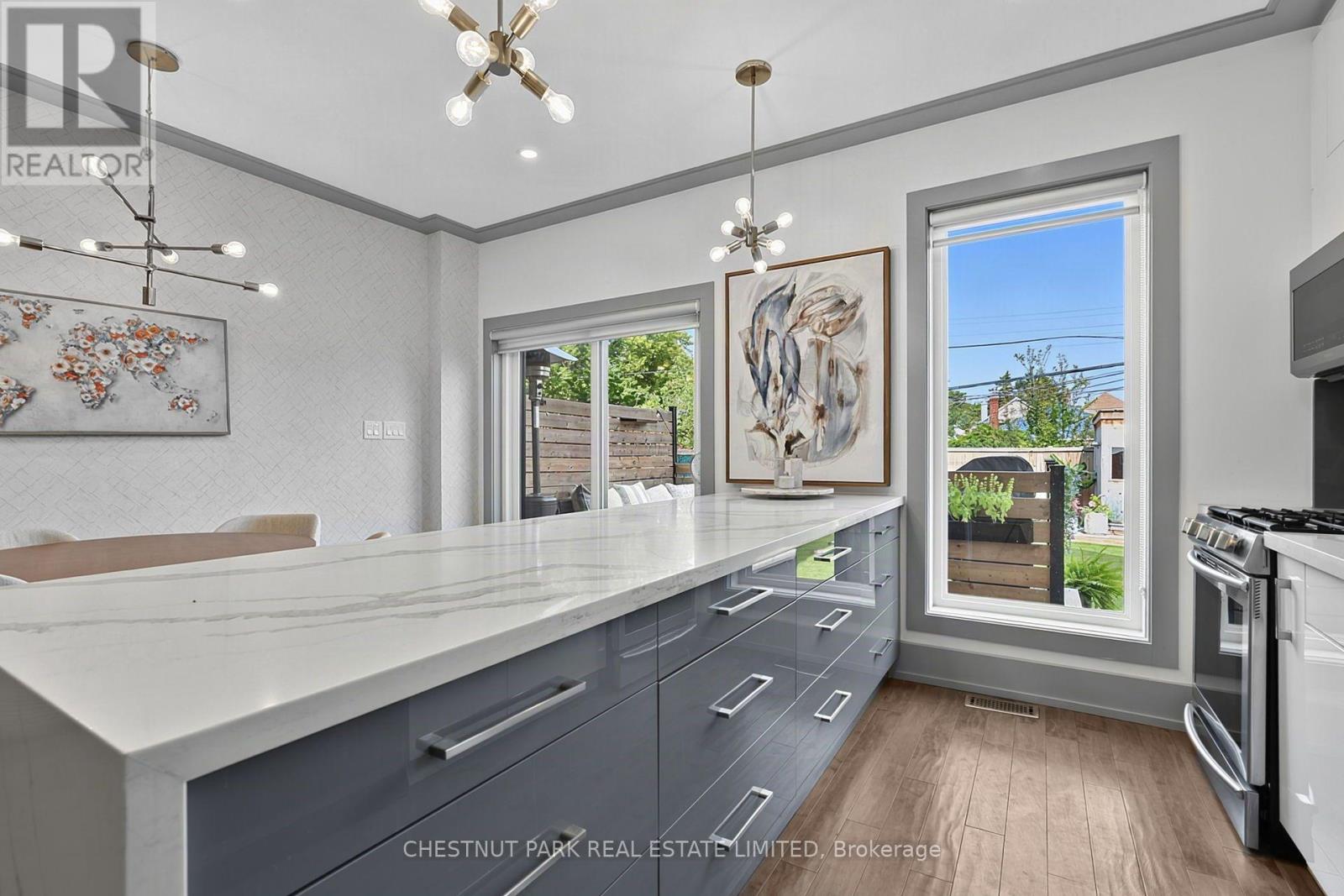 15 Nineteeth Street, Toronto, Ontario  M8V 3L4 - Photo 15 - W13760024