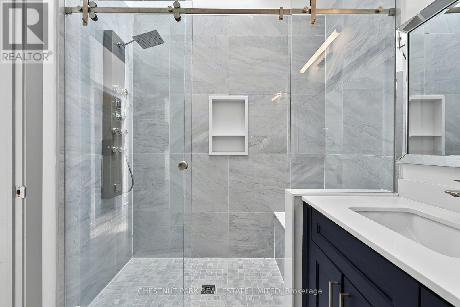 15 Nineteeth Street, Toronto, Ontario  M8V 3L4 - Photo 26 - W13760024