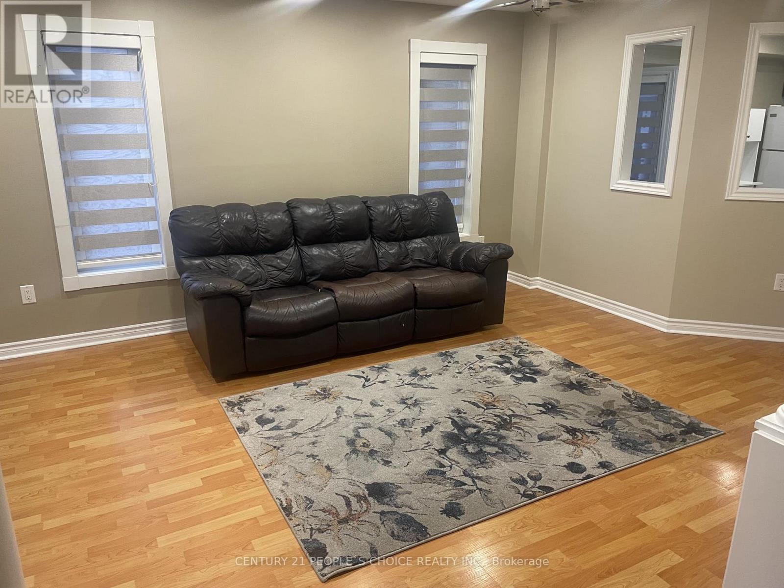 113 Desert Sand Drive, Brampton, Ontario  L6R 1V7 - Photo 3 - W13760028