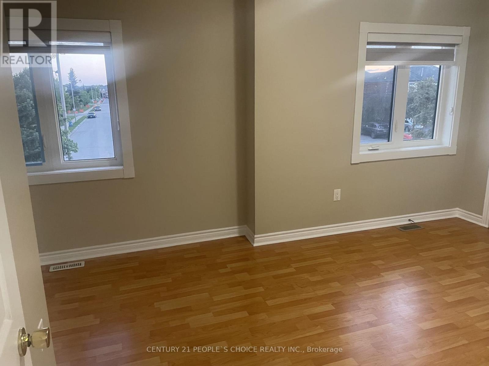 113 Desert Sand Drive, Brampton, Ontario  L6R 1V7 - Photo 6 - W13760028