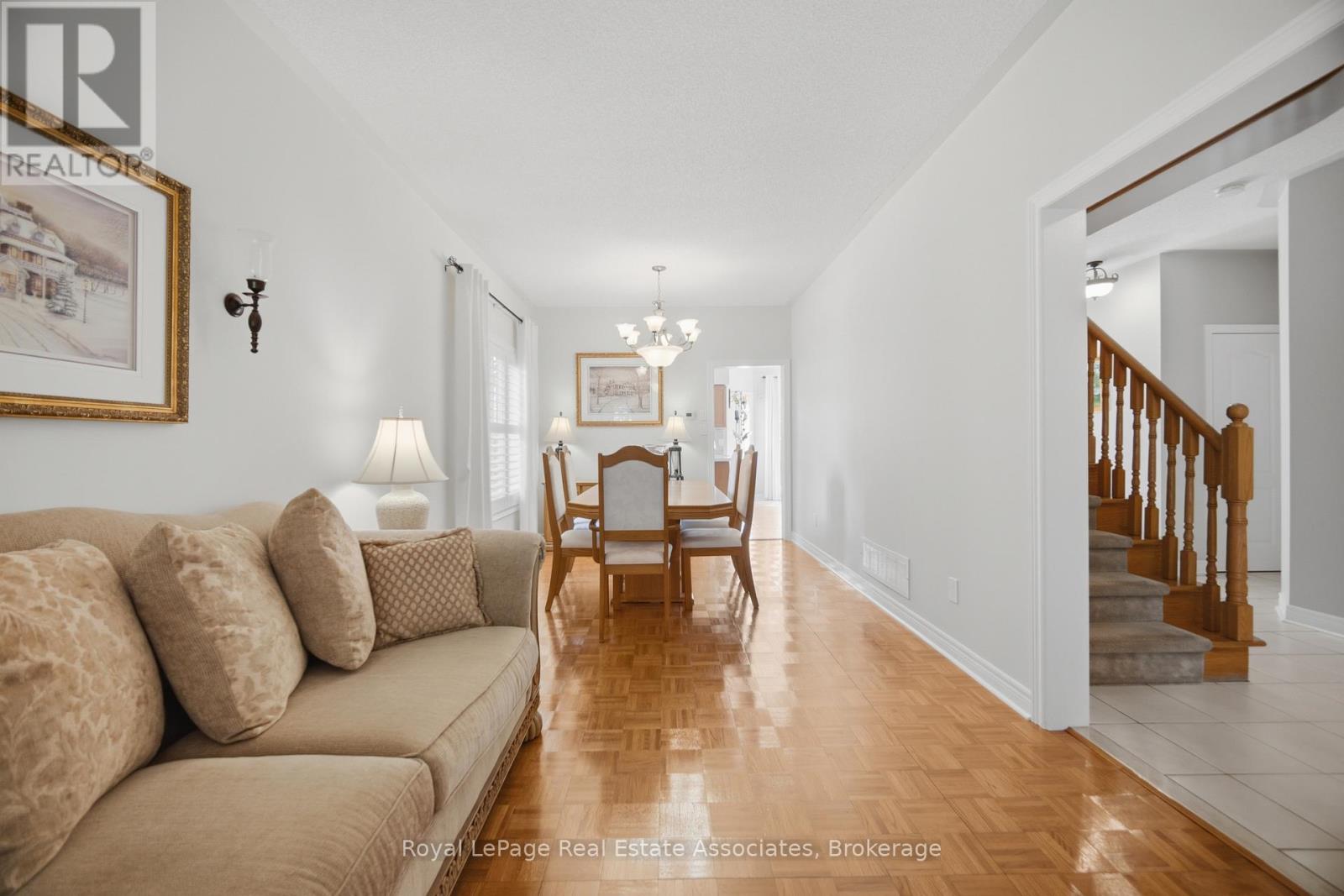 2 Olde Town Road, Brampton, Ontario  L6X 4V3 - Photo 12 - W13760038