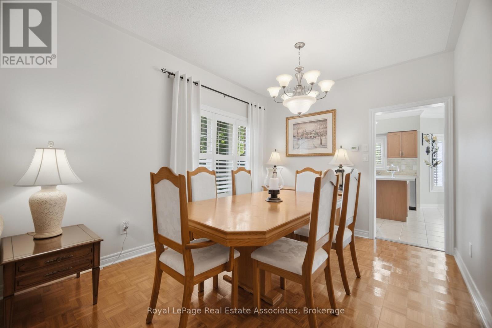 2 Olde Town Road, Brampton, Ontario  L6X 4V3 - Photo 13 - W13760038