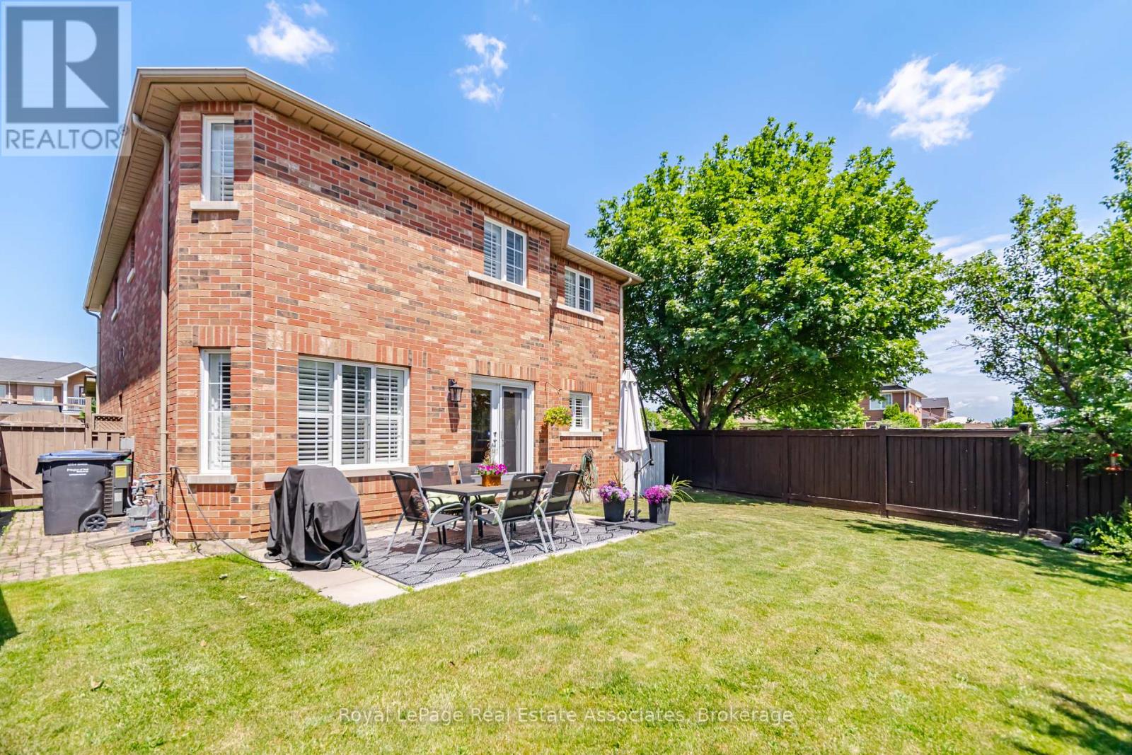 2 Olde Town Road, Brampton, Ontario  L6X 4V3 - Photo 44 - W13760038