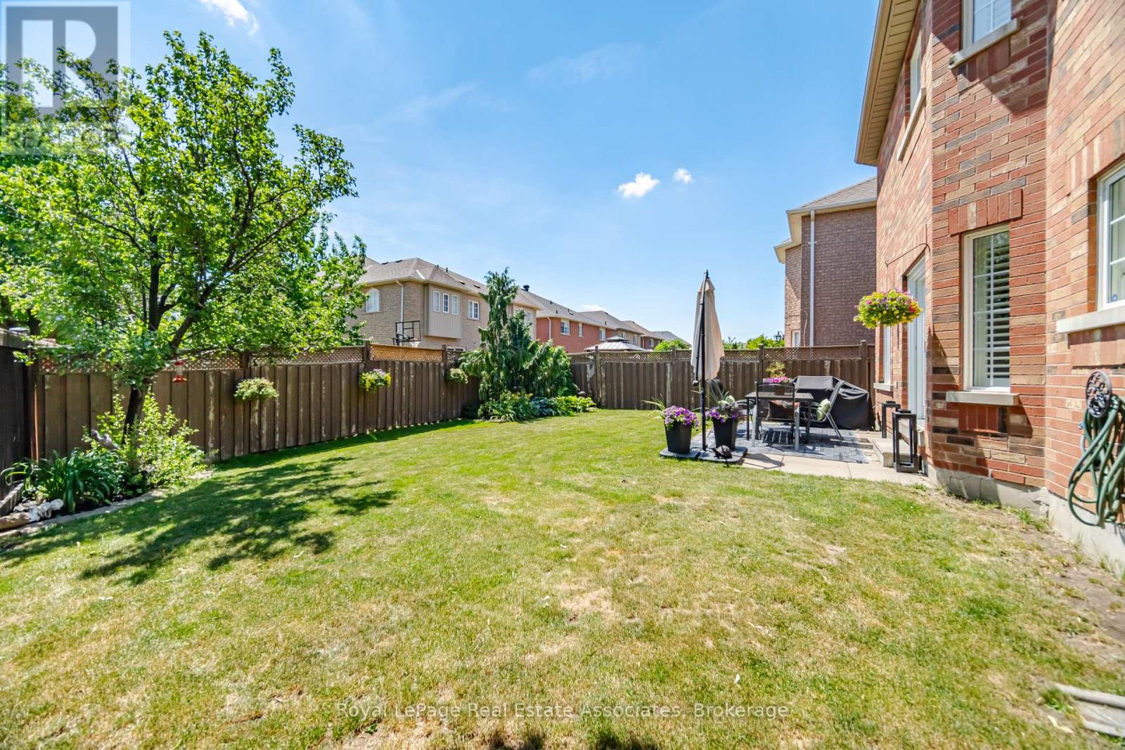 2 Olde Town Road, Brampton, Ontario  L6X 4V3 - Photo 47 - W13760038