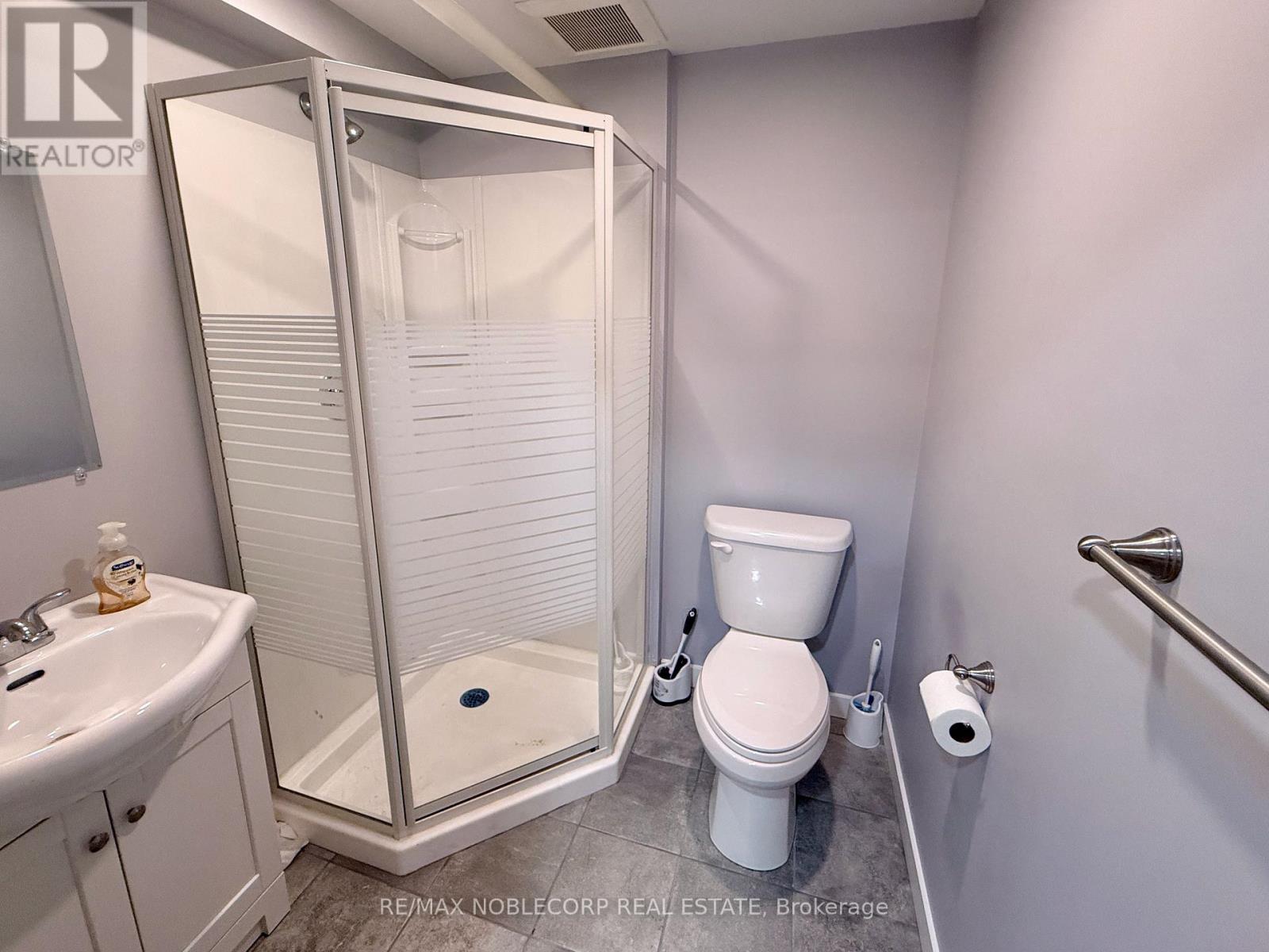 2 - 44 Goodmark Place, Toronto, Ontario  M9W 6N8 - Photo 13 - W13760040
