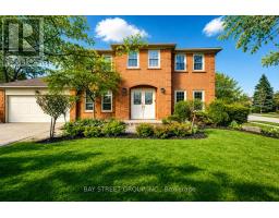 1305 MONKS PASSAGE, Oakville, Ontario