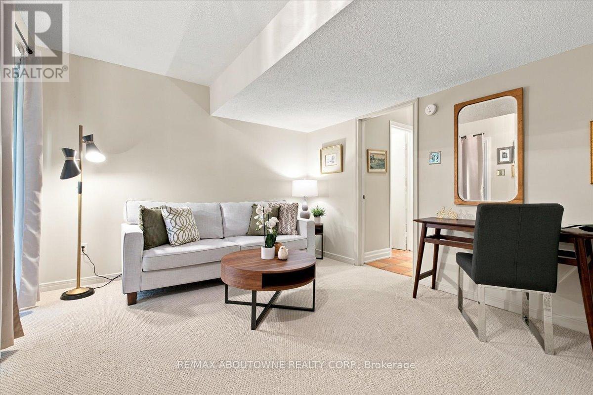 13 - 1250 Marlborough Court, Oakville, Ontario  L6H 2W7 - Photo 34 - W13760102