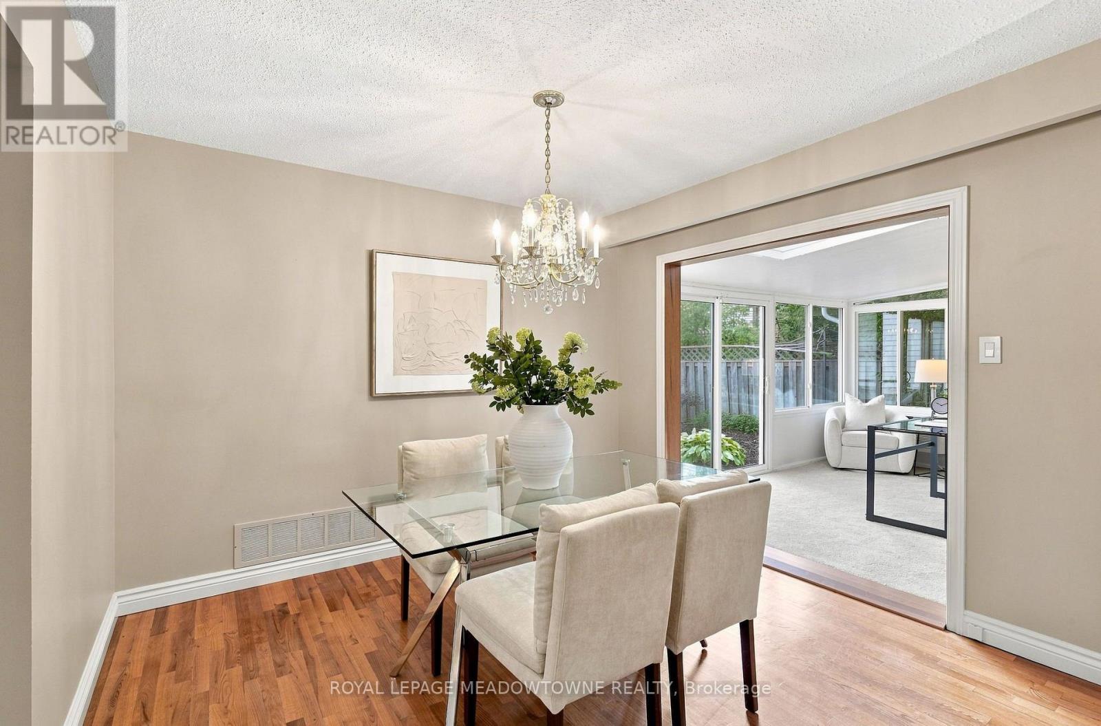 621 Moorelands Crescent, Milton, Ontario  L9T 4B3 - Photo 13 - W13760130